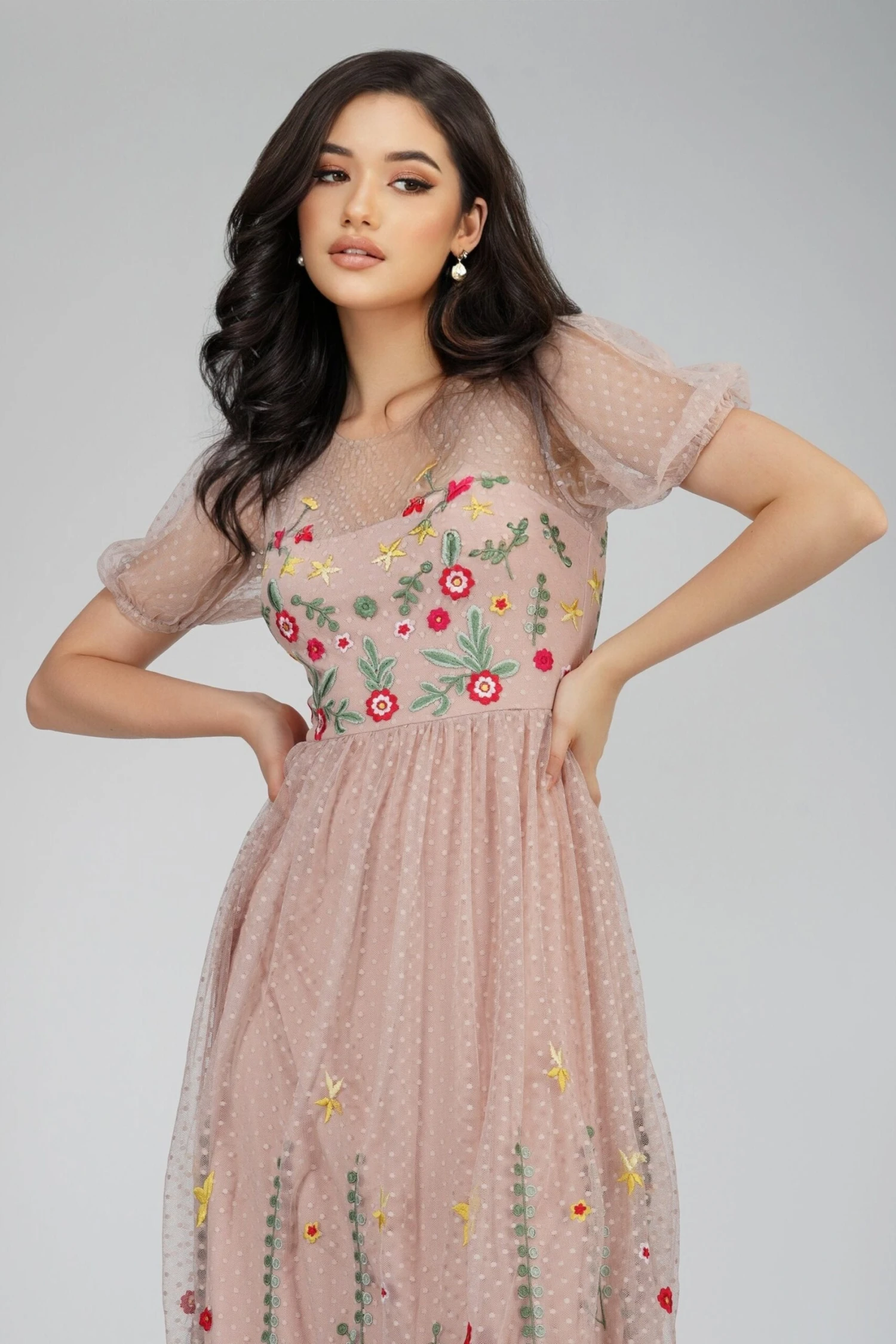 Azalea Dusty Pink Embroidered Dress 5 Azalea Dusty Pink Embroidered Dress - Image 3